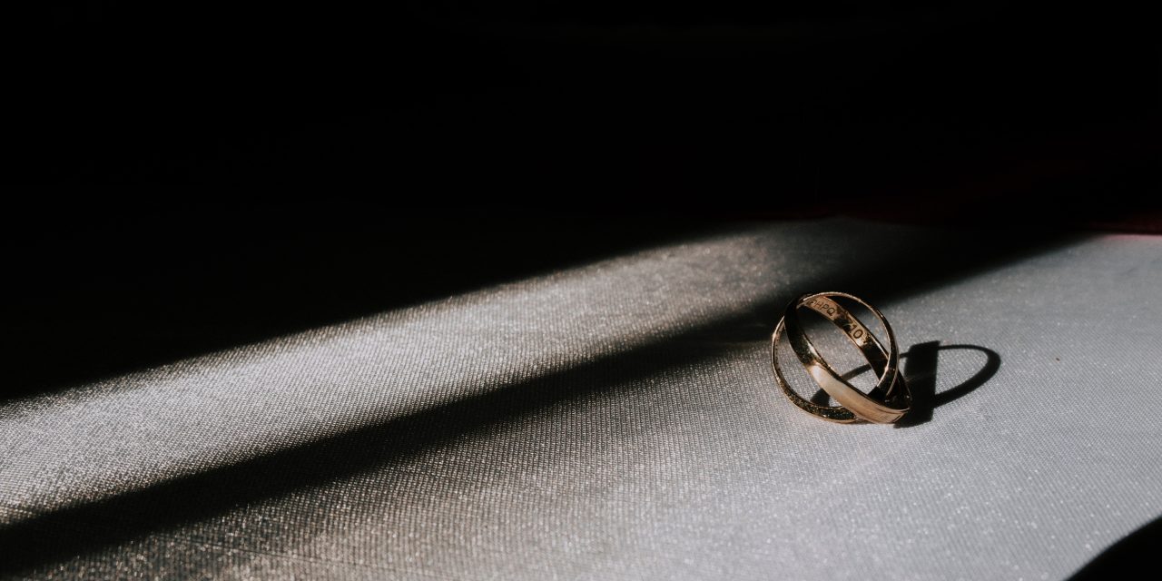 Divorce Proceedings in Cook County: Mark Keebler and Sandovar Stibal’s Case of Irreconcilable Differences, Filed March 21, 2024